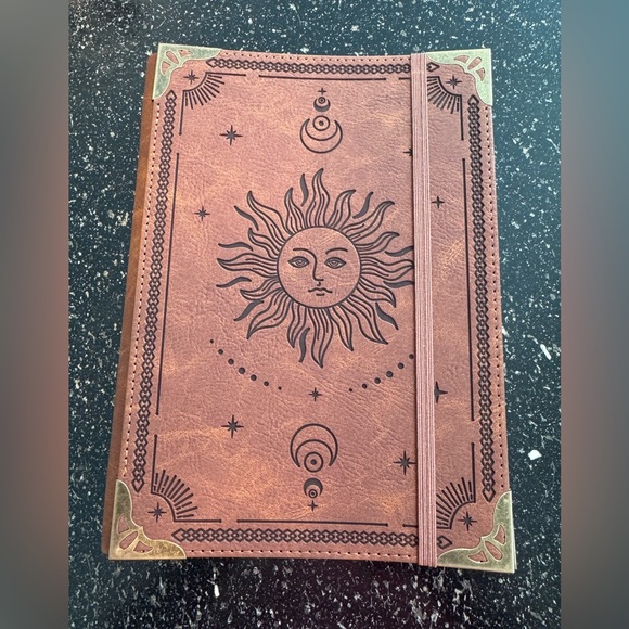 Other - Brown Sun Design binder journal card holder NWT